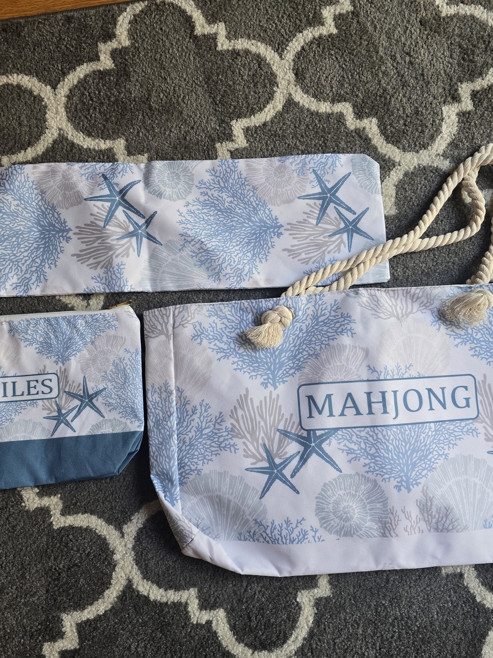 Mahjong Beach Tote Set in Light Blue Coral Print